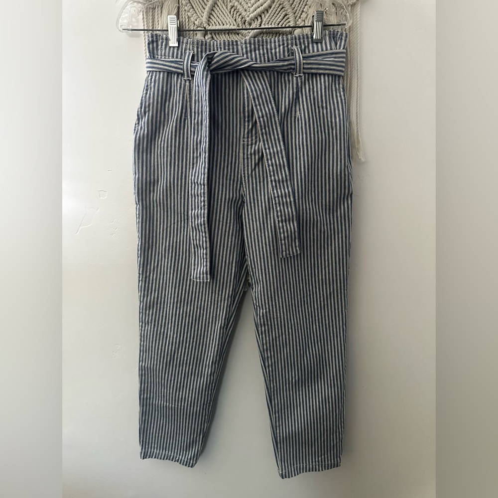 Boden | tapered striped tie front pants